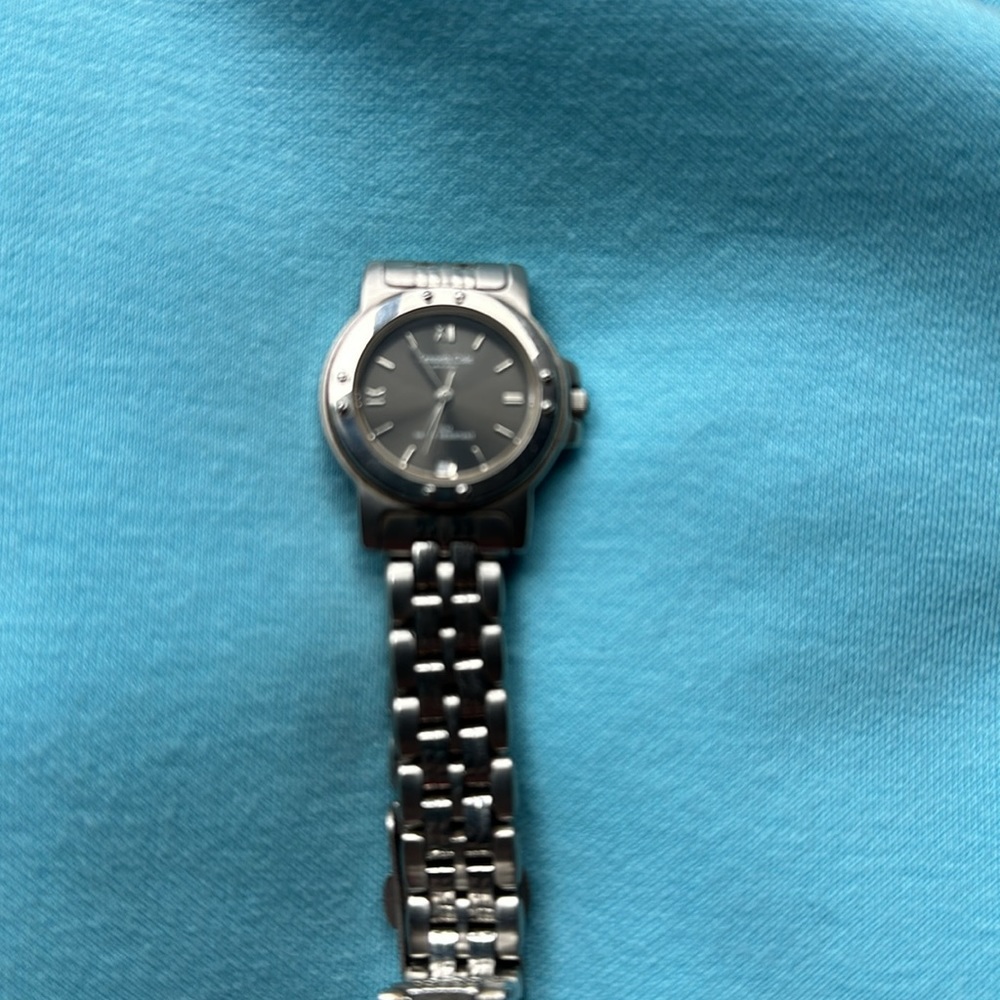 Kenneth Cole watch - Picture 3 of 6